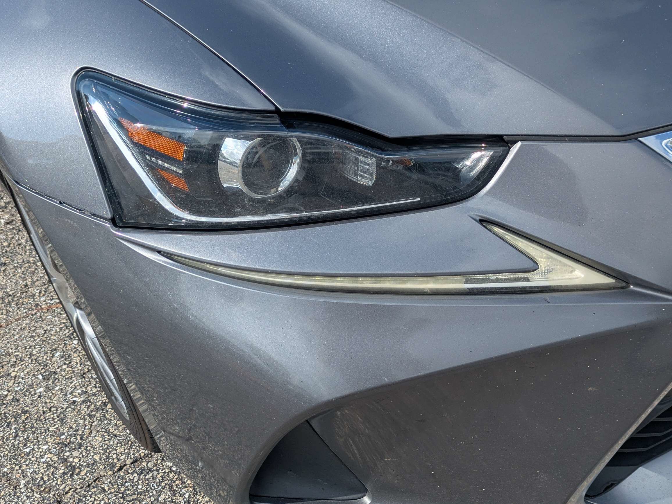 Used 2019  Lexus  image 10