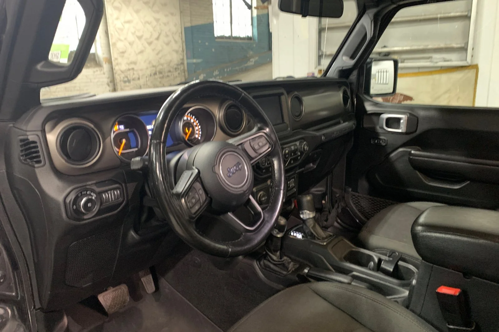 Used 2021 Crystal Metallic Jeep Unlimited Sport S image 10