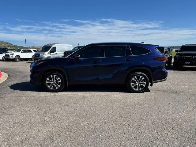 Used 2021 Blue Toyota XLE image 2