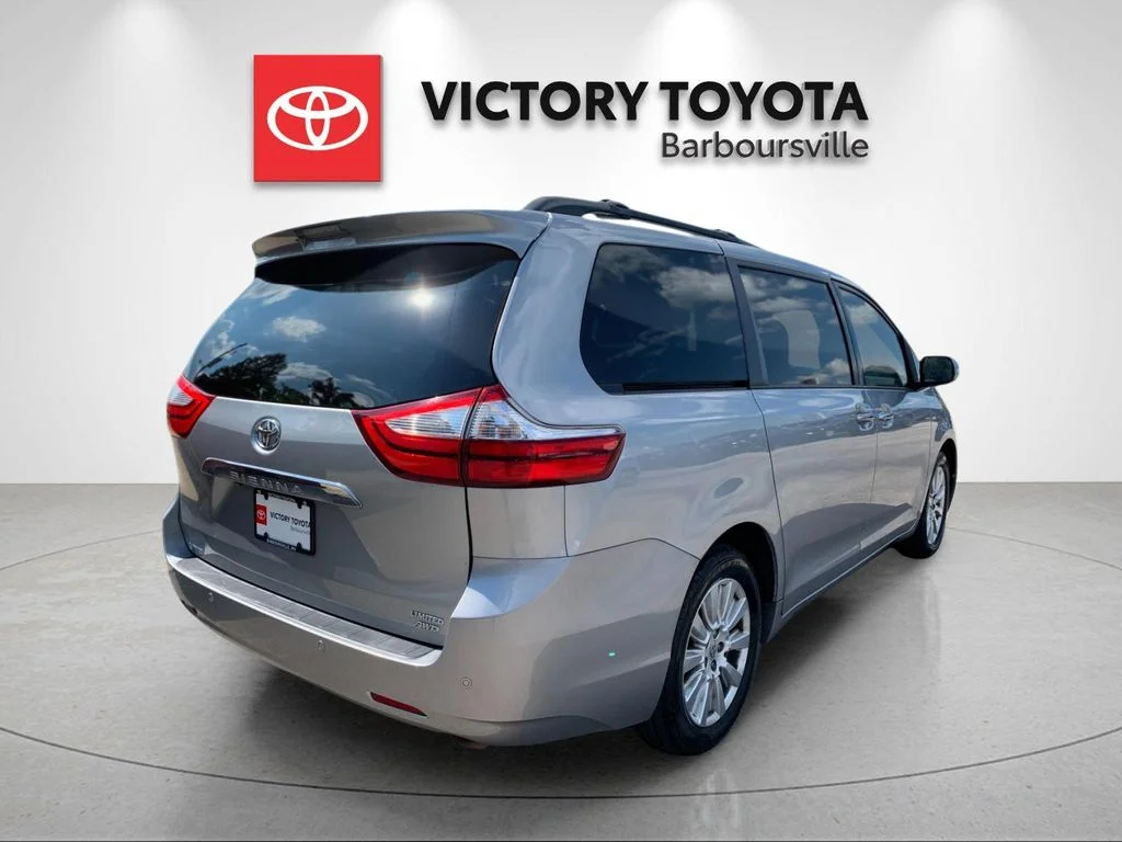 Used 2017 Silver Toyota Limited Premium image 7