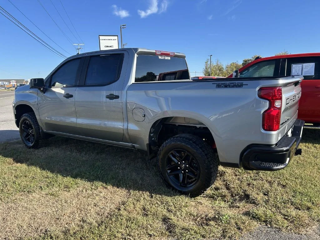 Used 2024 Sterling Gray Metallic Chevrolet Custom Trail Boss image 5