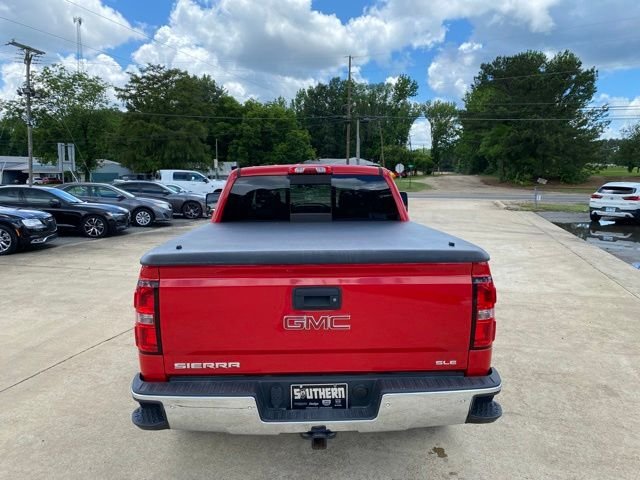 Used 2017 Red GMC SLE image 9