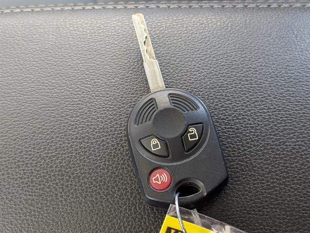 Used 2018 Red Ford S image 25