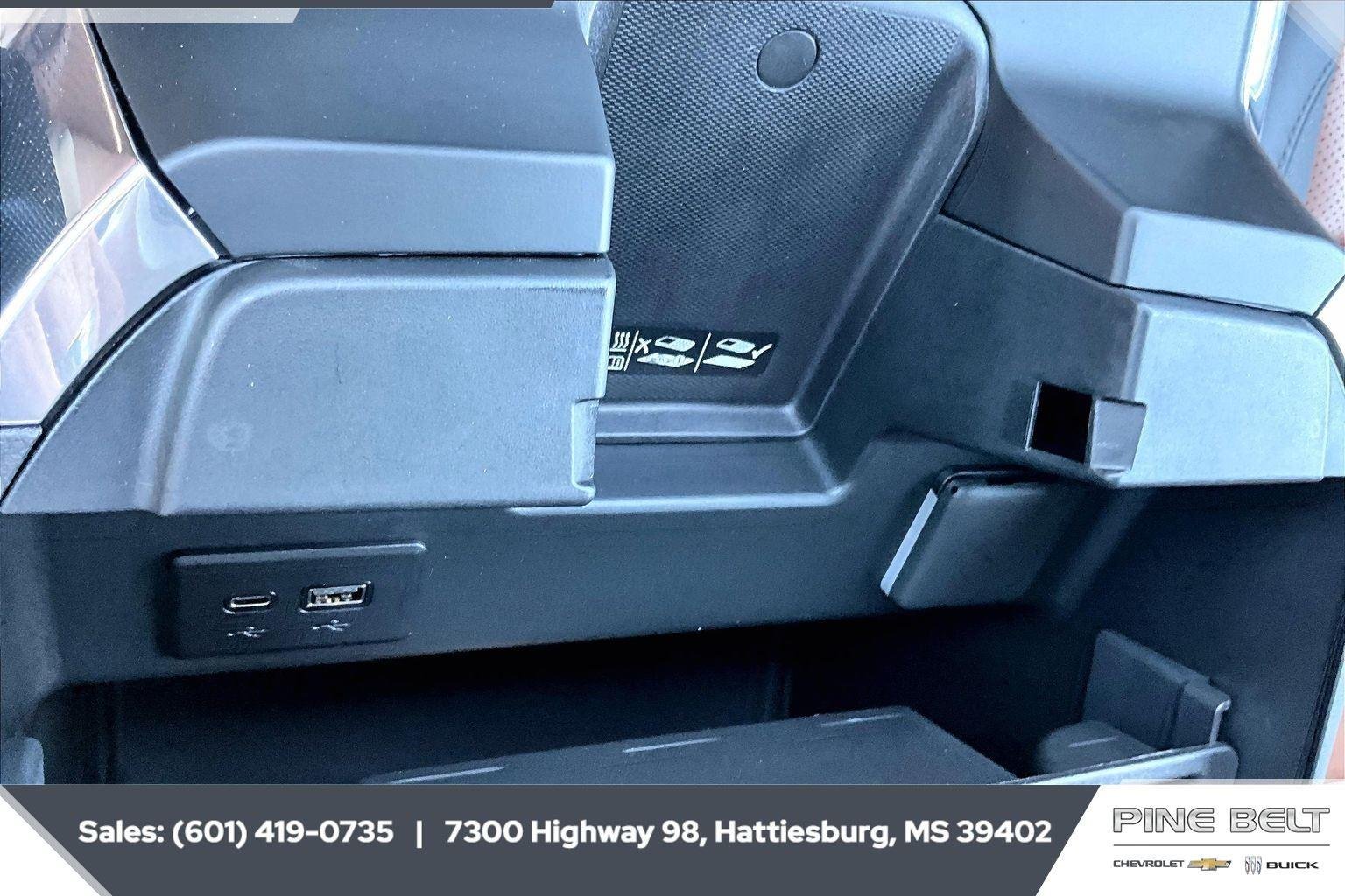 New 2026 Polar White Tricoat Chevrolet High Country image 24