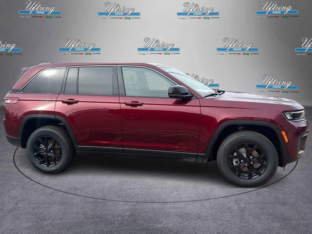 New 2026 Velvet Red Pearlcoat Jeep Laredo Altitude image 2