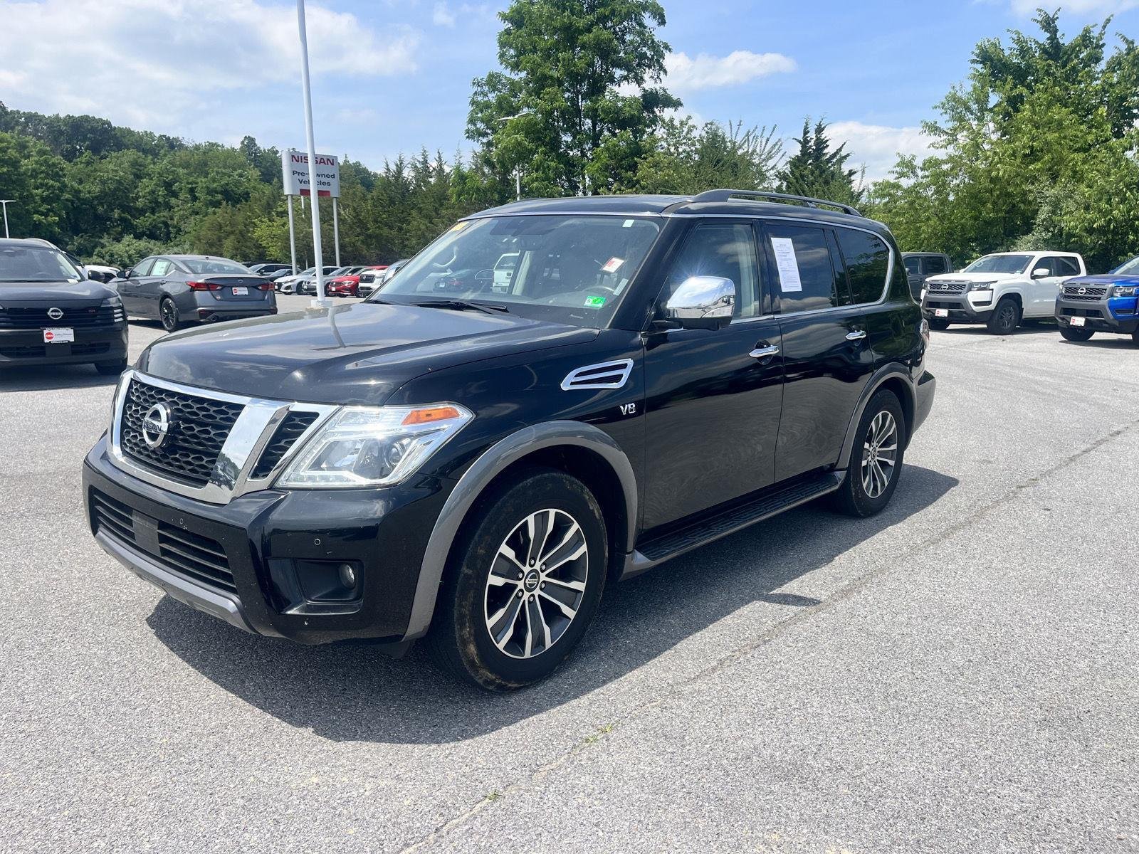 Used 2019 Super Black Nissan SL image 3