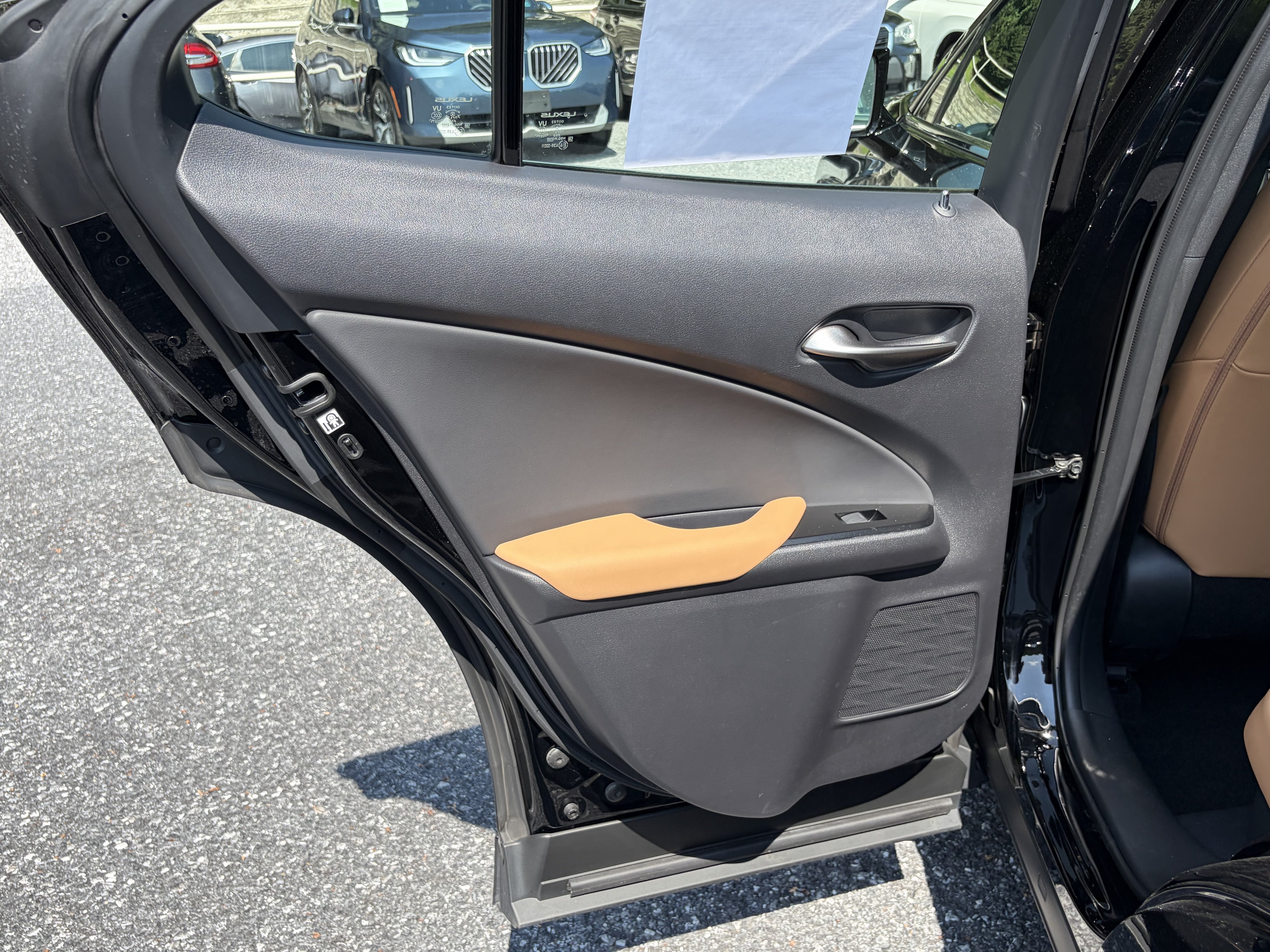 Used 2024 OBSIDIAN Lexus 250h Premium image 16
