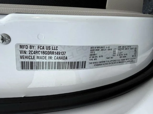 Used 2024 White Chrysler Touring L image 39