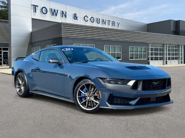 2024 Ford Mustang Dark Horse