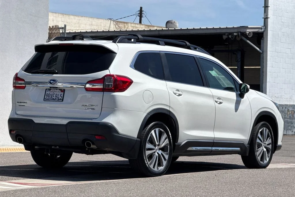 Used 2020 White Subaru Limited image 6