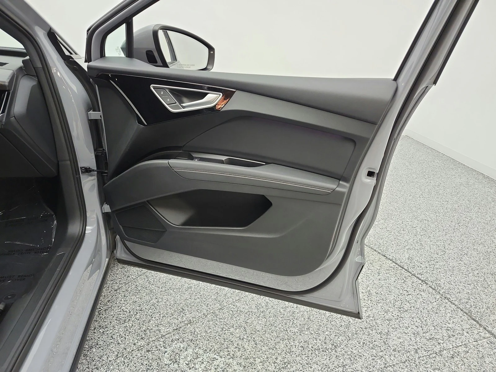 Used 2023 Pebble Gray Audi Premium Plus 50 quattro image 19