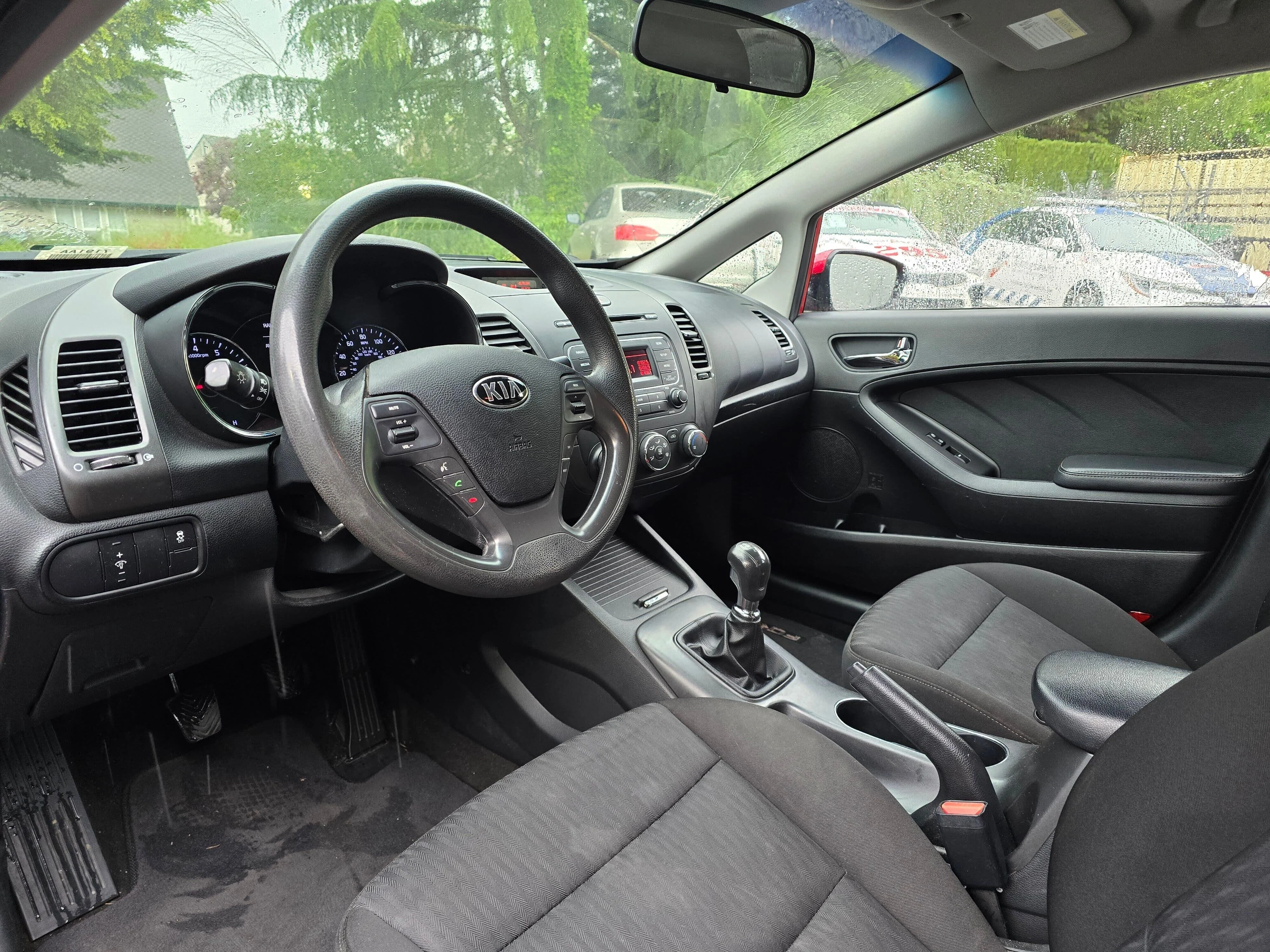 Used 2016 Crimson Red Metallic Kia LX image 11