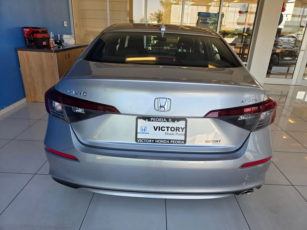 Certified Used 2025 Solar Silver Metallic Honda Sport image 7
