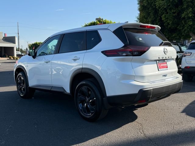 New 2026 Everest White Pearl TriCoat Nissan SV image 5
