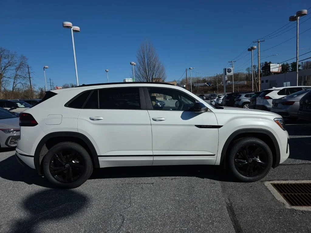 New 2026 Opal White Pearl Volkswagen 2.0T SEL R-Line Black image 4
