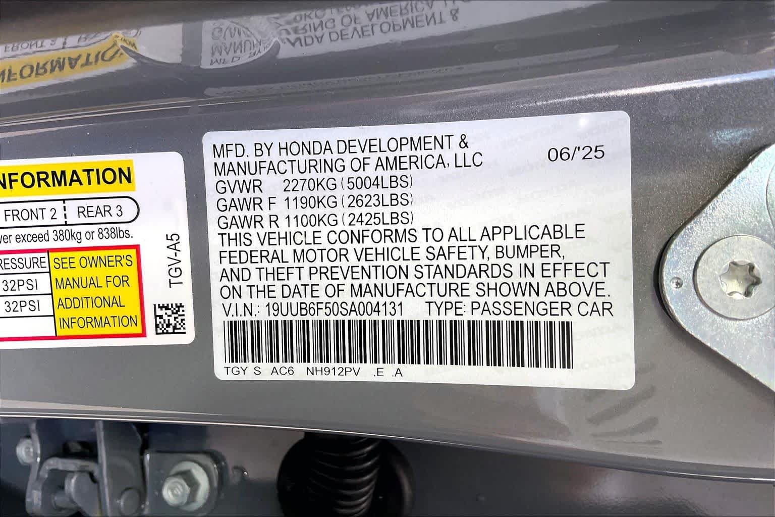 2025 Acura TLX A-SPEC Package - Photo 33