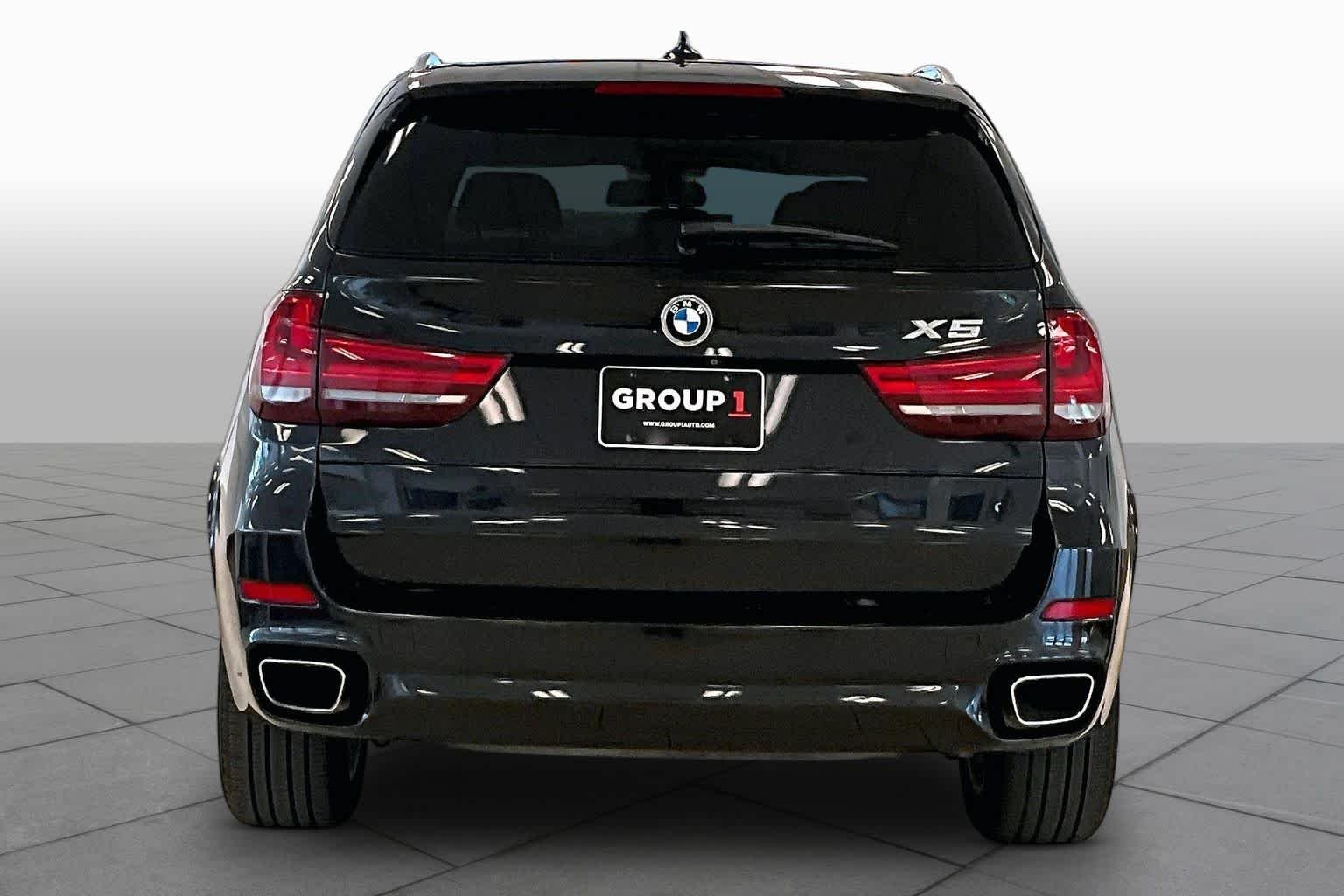 Used 2017 Black Sapphire Metallic BMW xDrive35i image 4