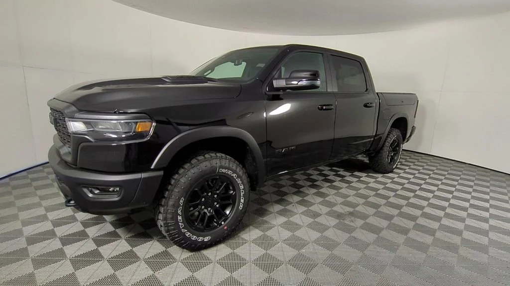 2026 RAM 1500 Rebel - Photo 8