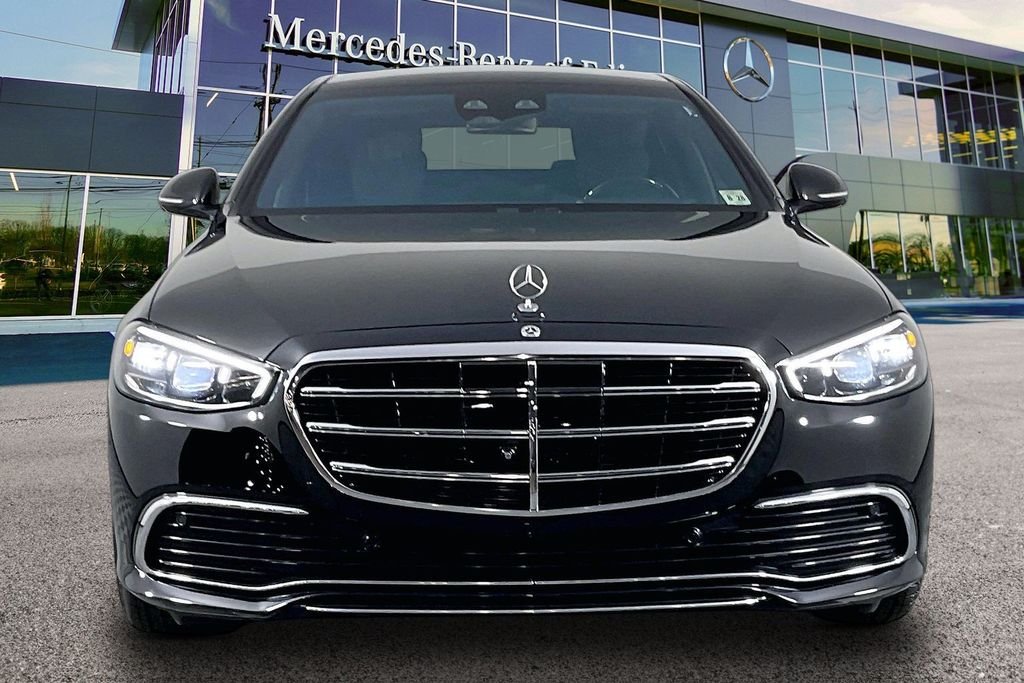 Certified Used 2023 Black Mercedes-Benz S 500 image 3