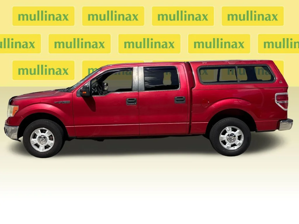 Used 2010 Red Ford XLT image 11