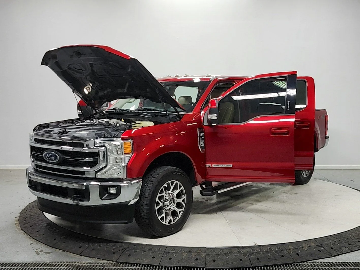 Used 2021 Red Ford Lariat image 11