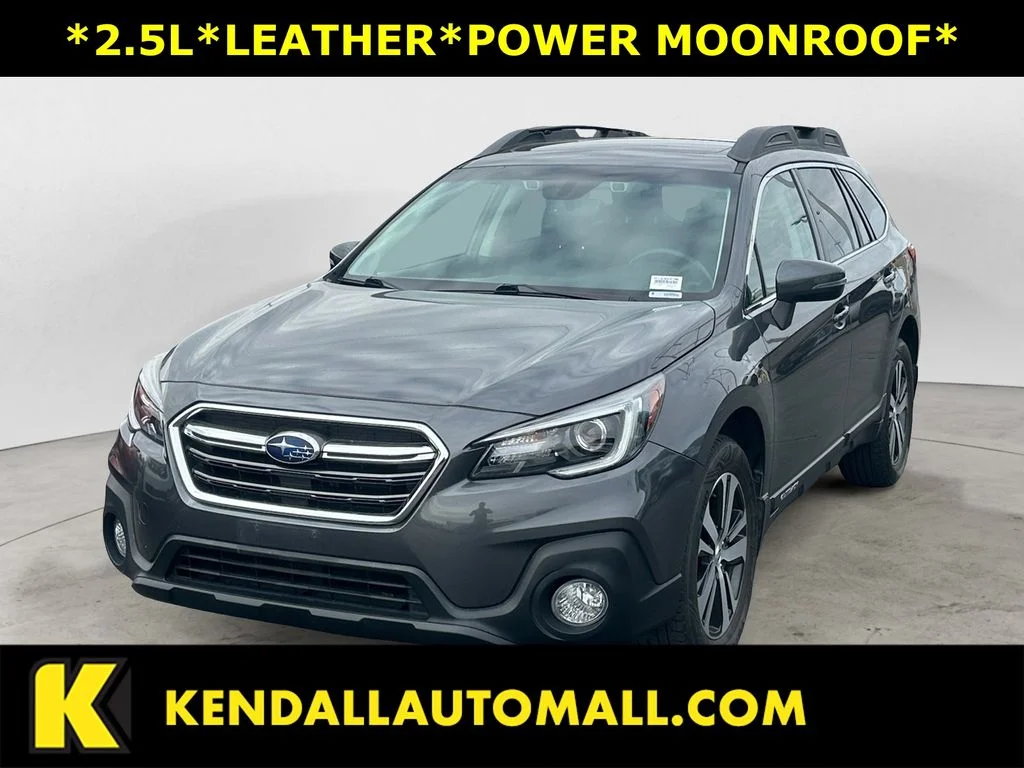 Used 2018 Gray Subaru 2.5i image 1