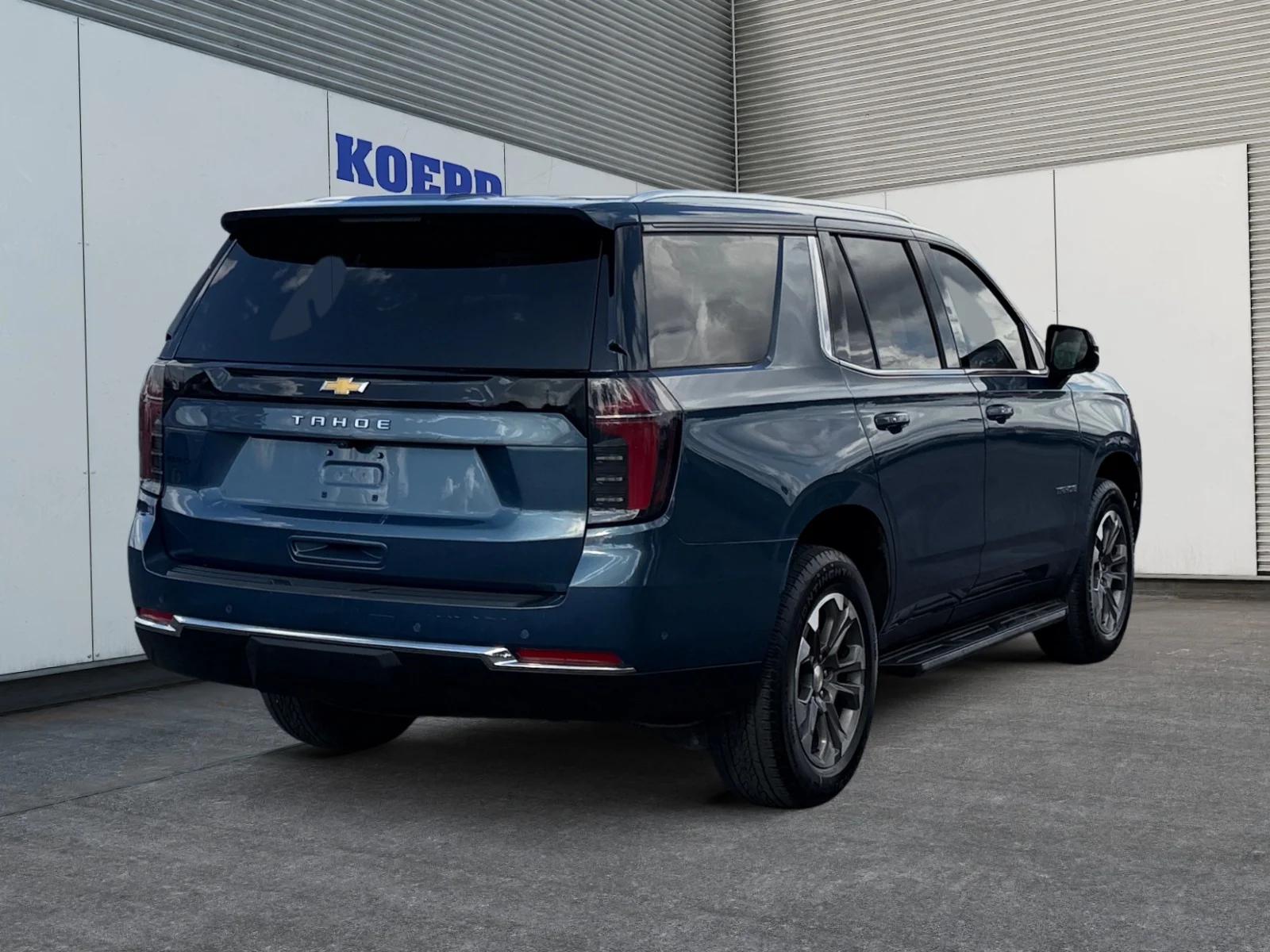 Used 2025 Lakeshore Blue Metallic Chevrolet LS image 5