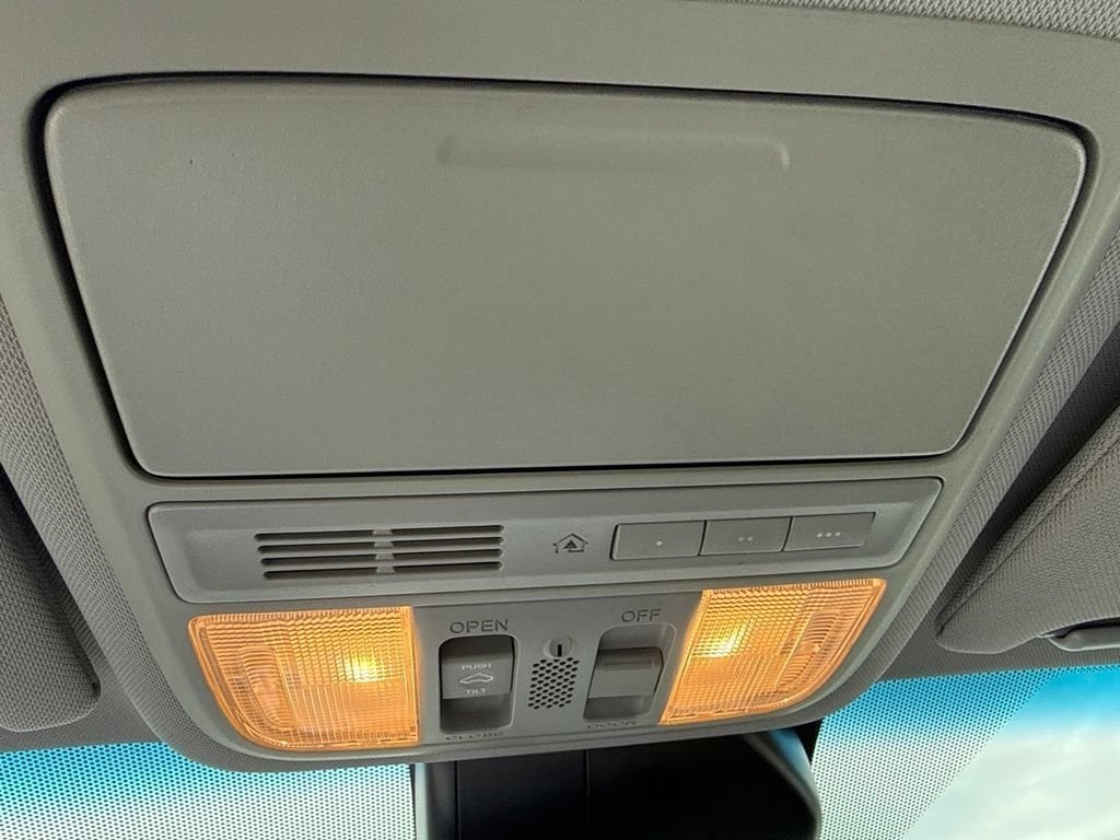 Used 2015  Honda EX-L image 26