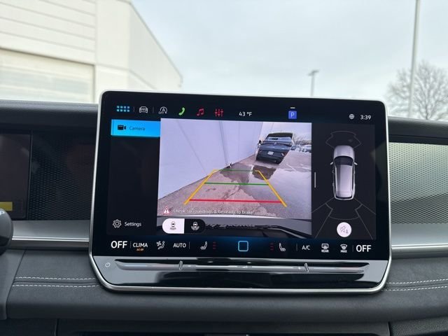 New 2026 Pure White Volkswagen 2.0T SE image 21