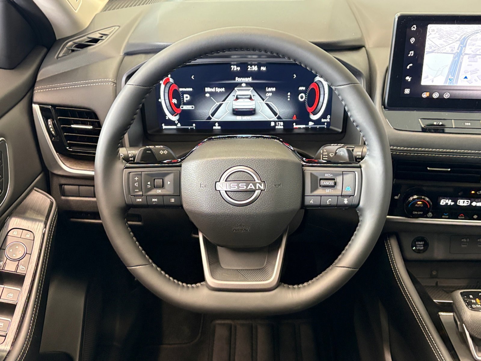 2026 Nissan Rogue Platinum - Photo 16