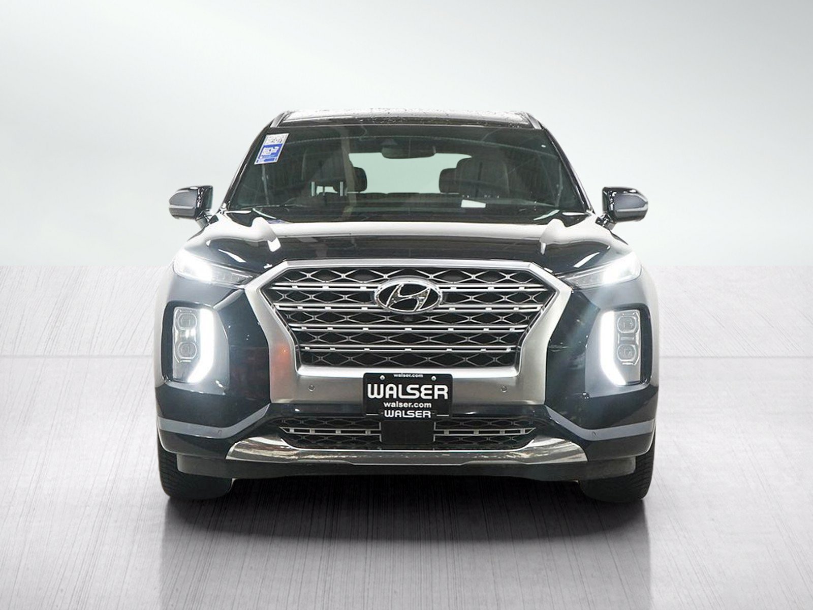 Used 2020 Moonlight Cloud Hyundai Limited AWD image 9