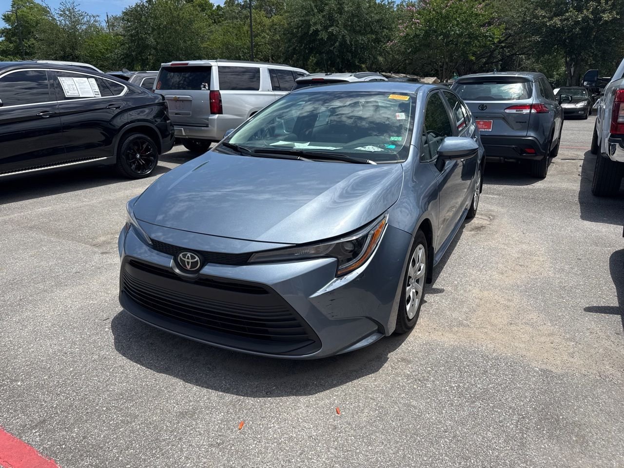 2025 Toyota Corolla LE CVT's photo