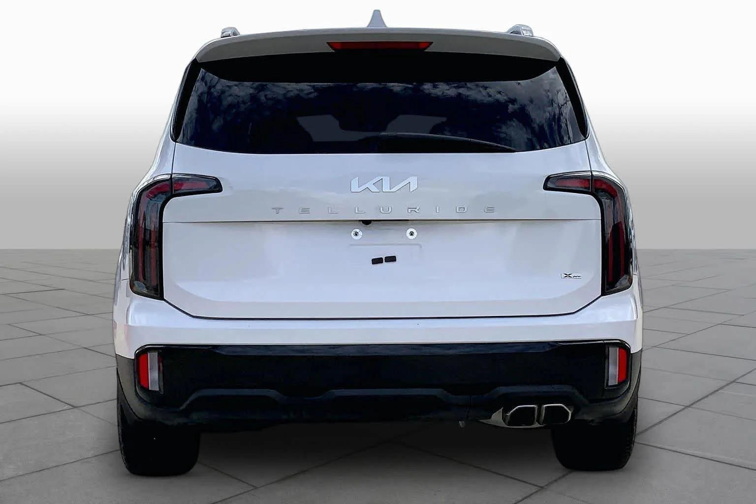 Used 2024 Glacial White Pearl Kia SX X-Pro image 5