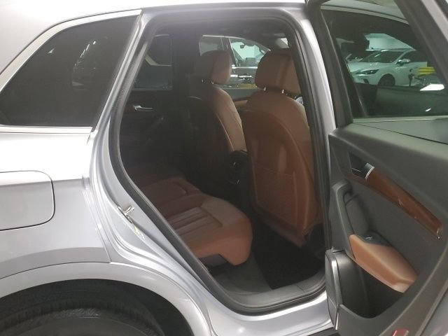2022 Audi Q5 Premium - Photo 23