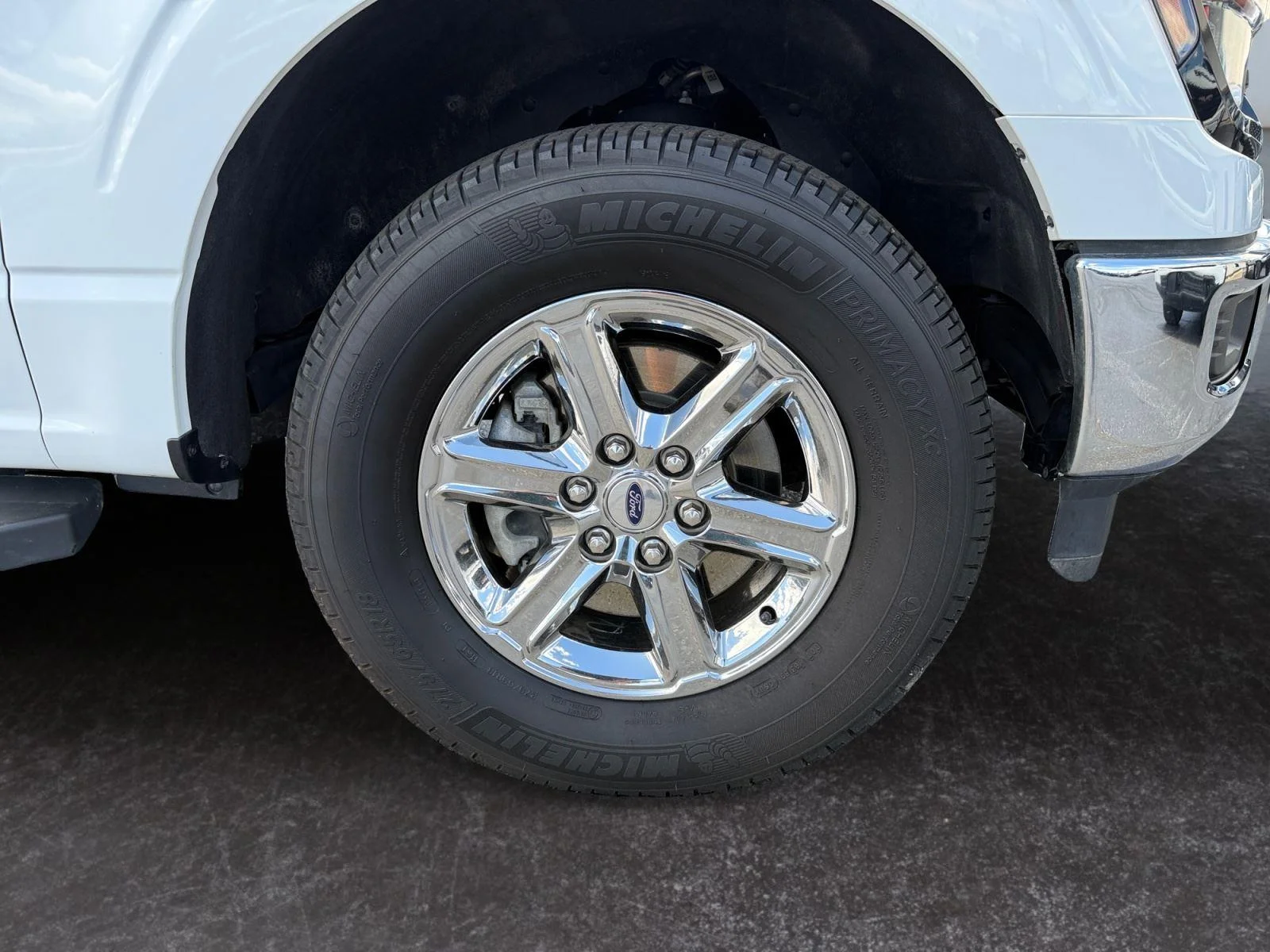 Used 2024 Oxford White Ford XLT image 28