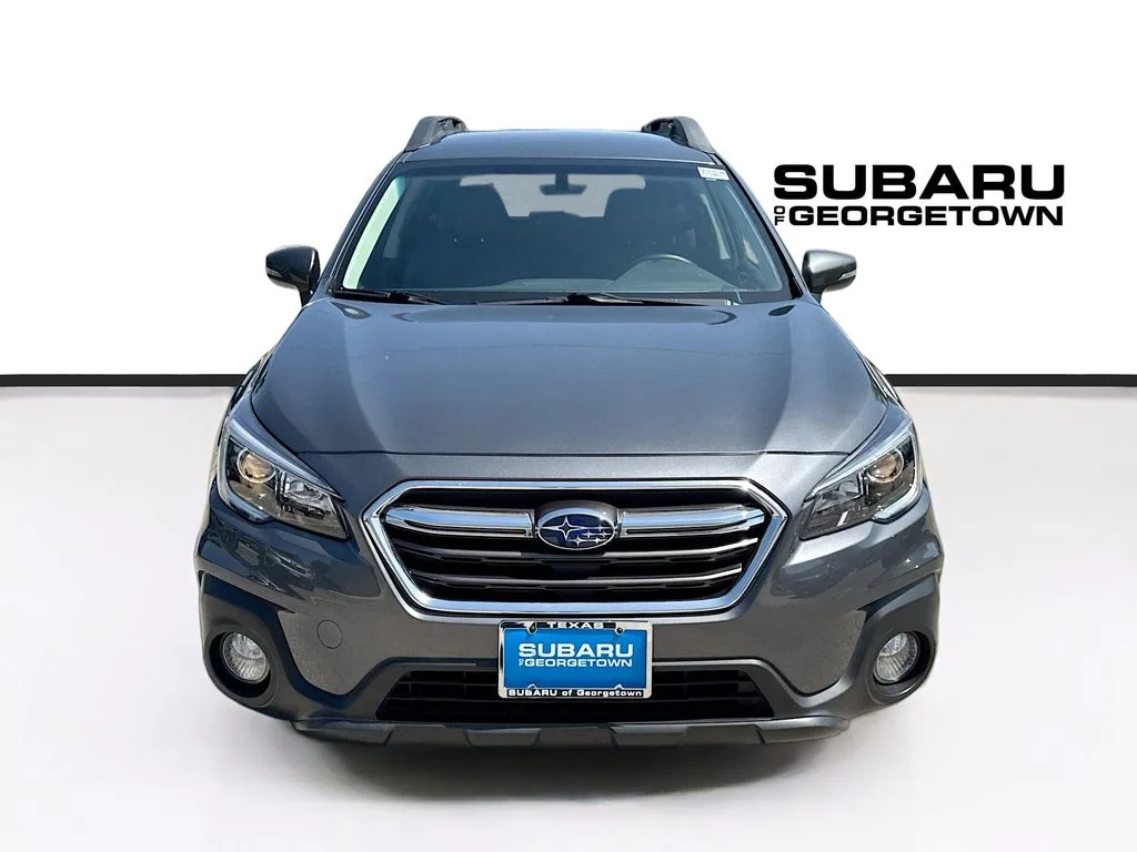 Used 2019 Gray Subaru 2.5i image 2