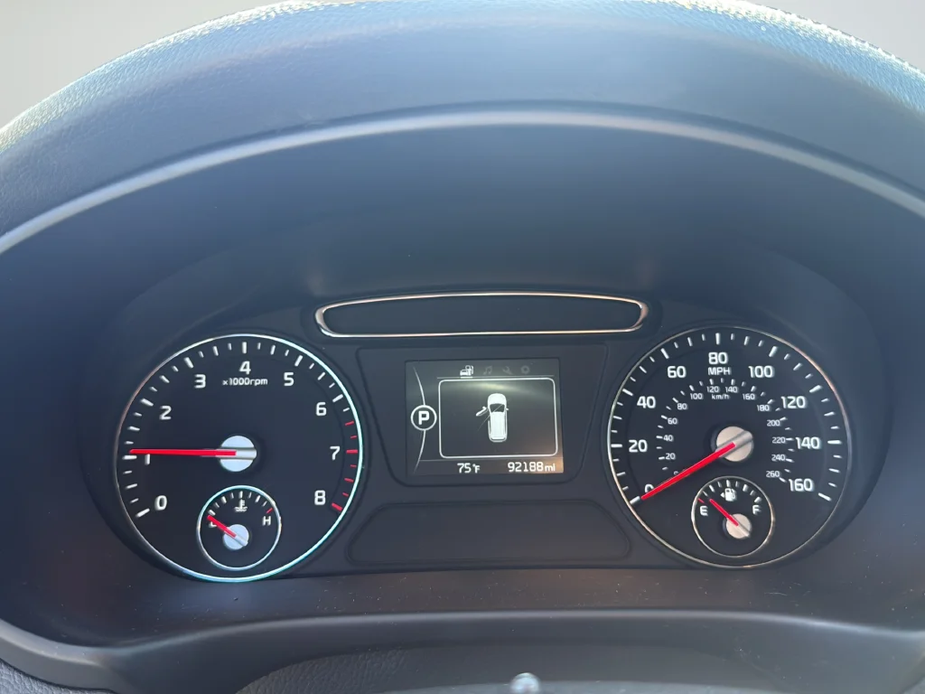 Used 2017 Silver Kia LX image 12