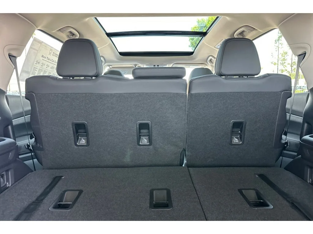 New 2026 MAGNETITE GRAY METALLIC Subaru Limited 8-Passenger image 15