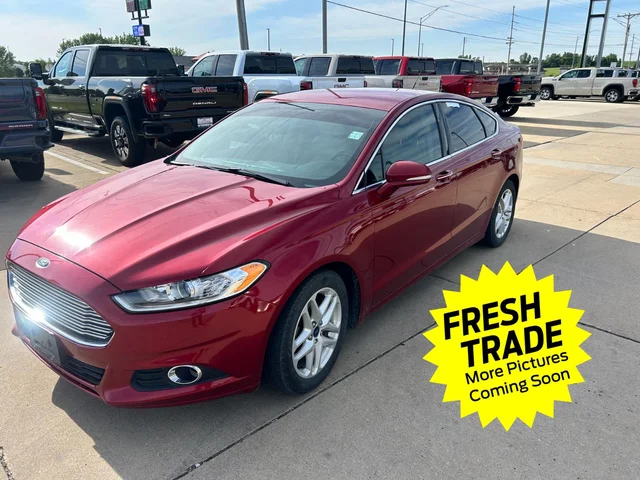 2016 Ford Fusion SE