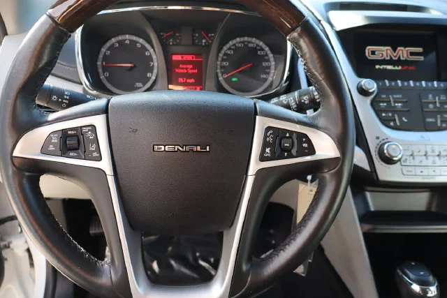 Used 2016 Summit White GMC Denali image 32