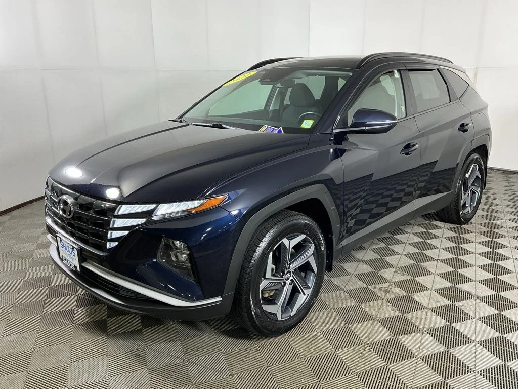Certified Used 2022 Blue Hyundai SEL Convenience image 4