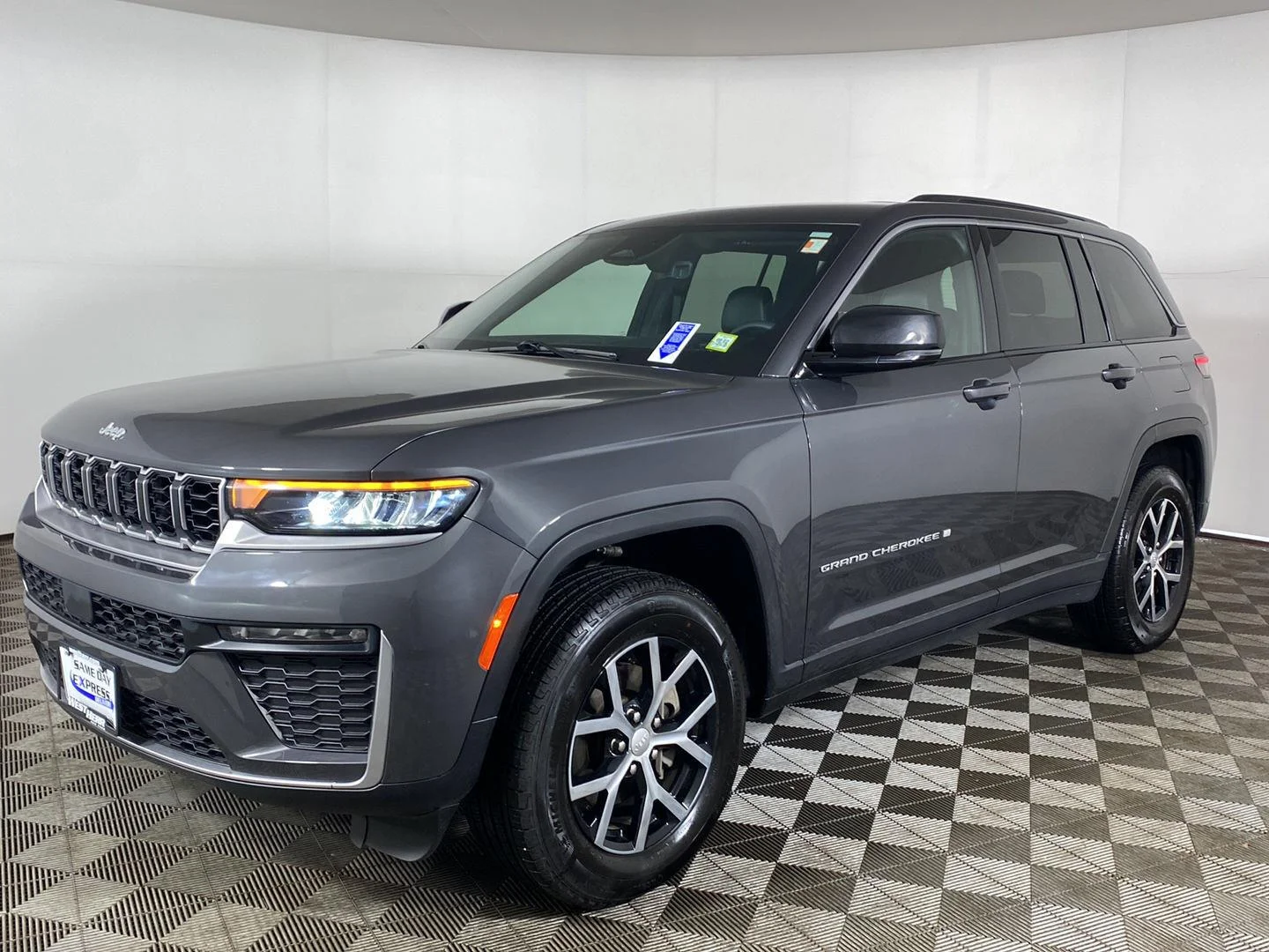 Used 2026 Baltic Gray Metallic Clearcoat Jeep Limited image 2