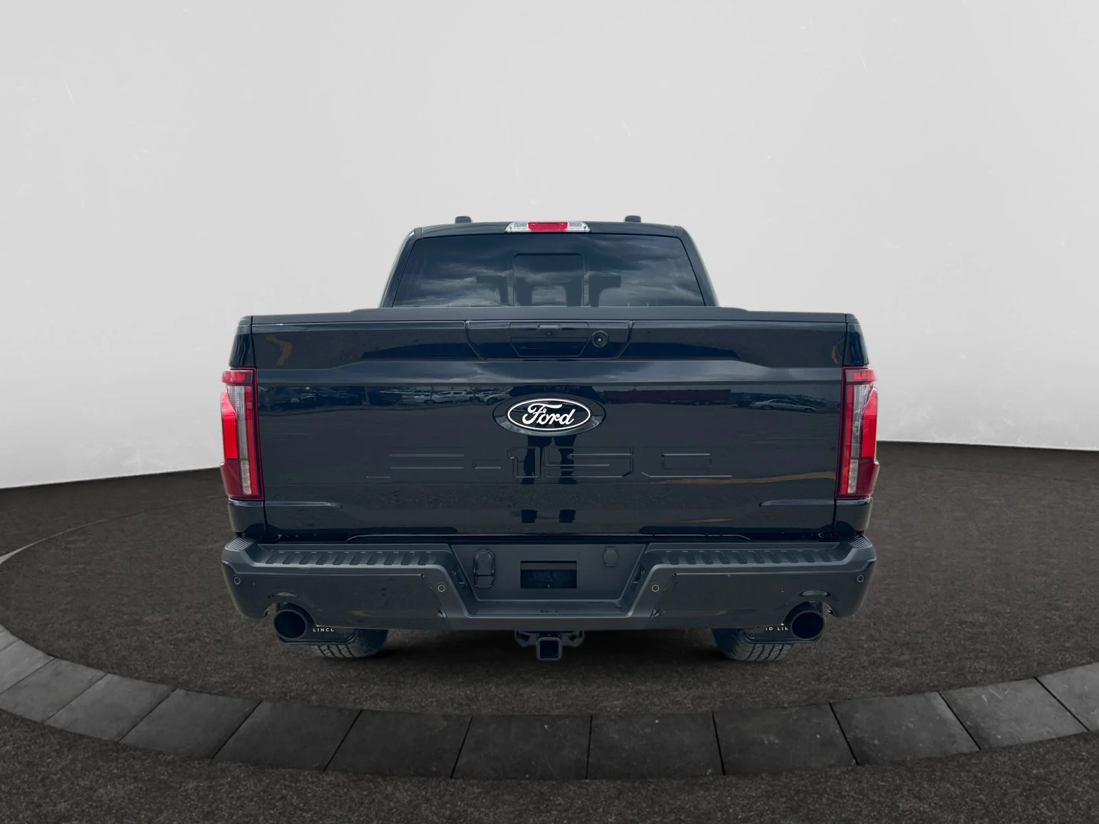 New 2026 Agate Black Metallic Ford Lariat image 4