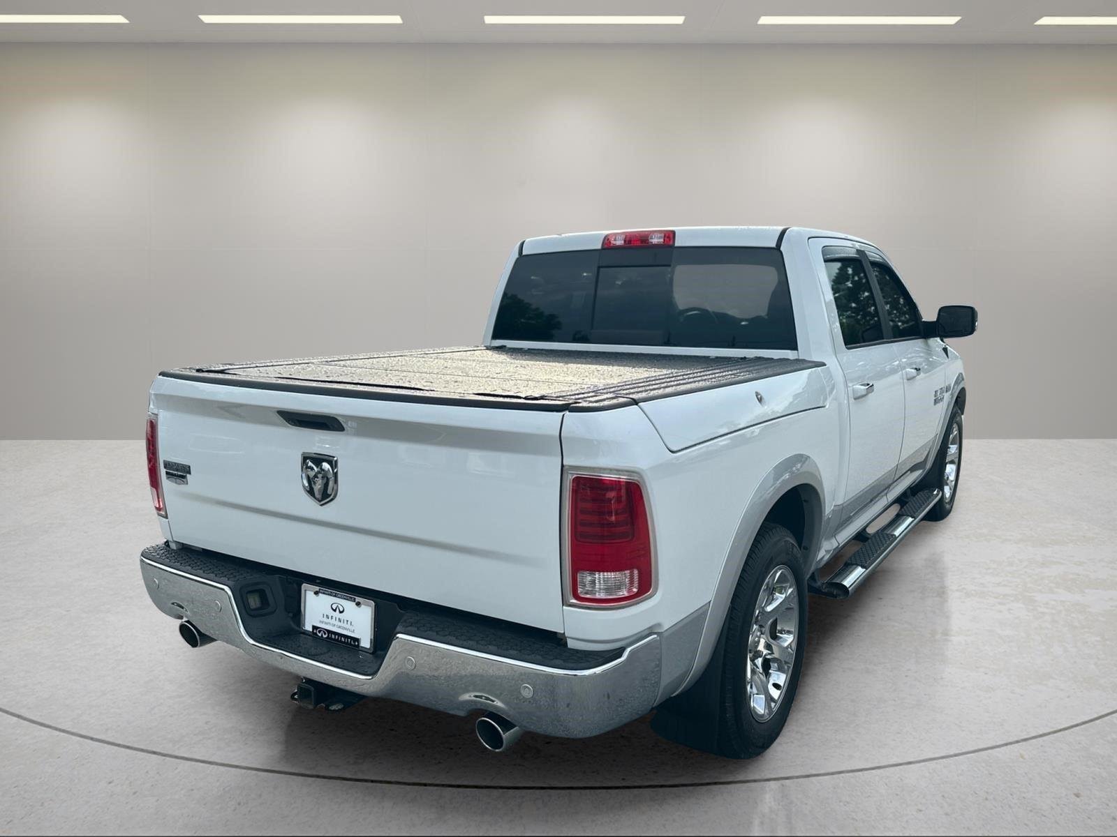 Used 2016 Bright White Clearcoat Ram Laramie image 5