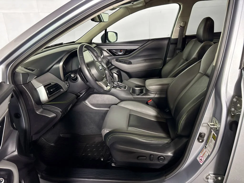 Used 2020 Silver Subaru Onyx Edition XT image 11