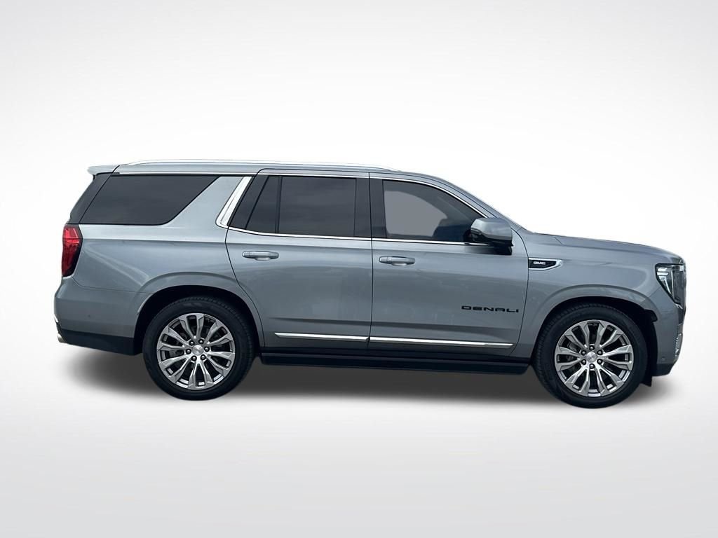 Used 2023 Silver GMC Denali image 8