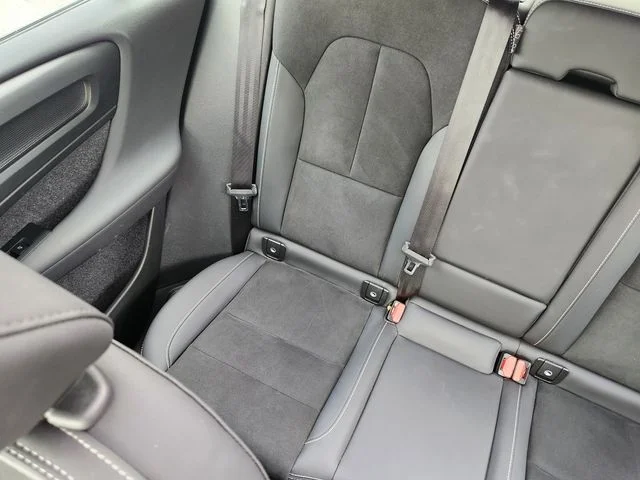 Used 2023 White Volvo Twin Plus image 14