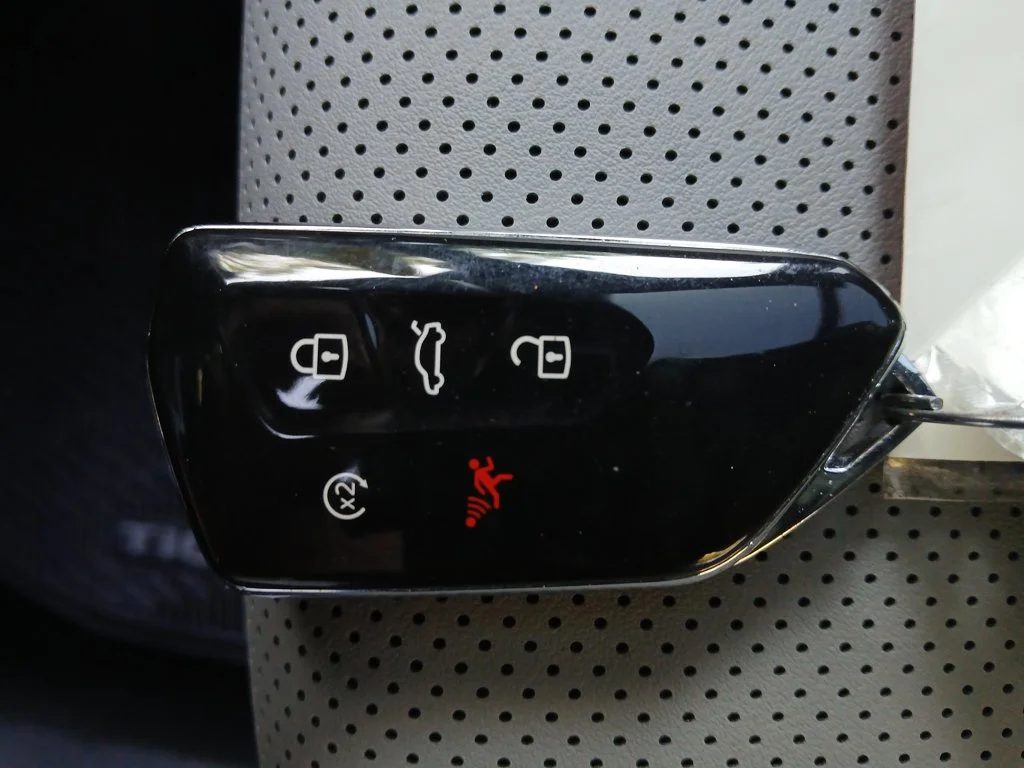 Used 2026 Black Volkswagen SE R-Line Black image 30