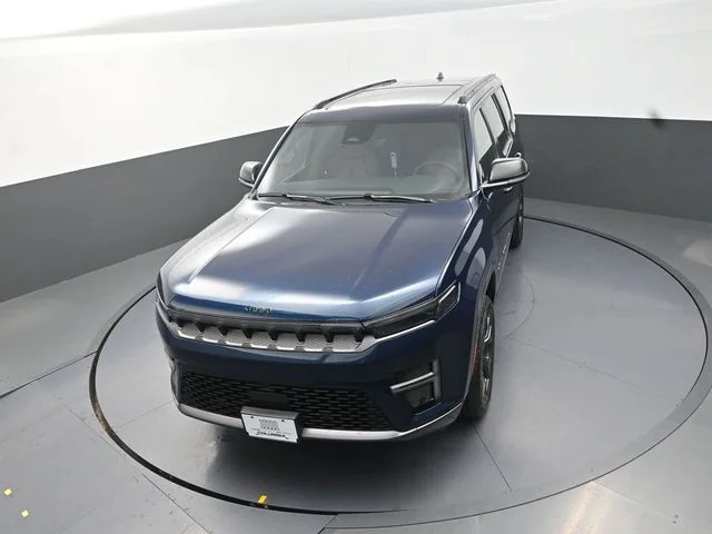 New 2026 Fathom Blue Pearl-Coat Exterior Paint Jeep Limited Altitude image 13