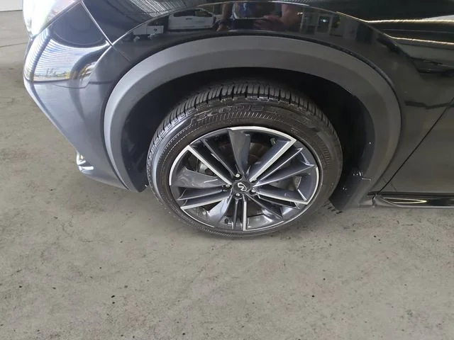 Certified Used 2023 Black INFINITI ESSENTIAL image 14
